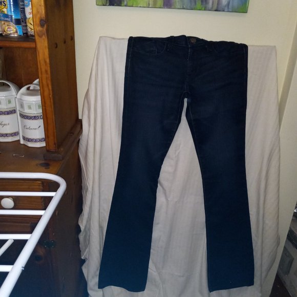 Dylan George Denim Jeans, size 6/8, Dark Wash, Flare - Picture 4 of 5